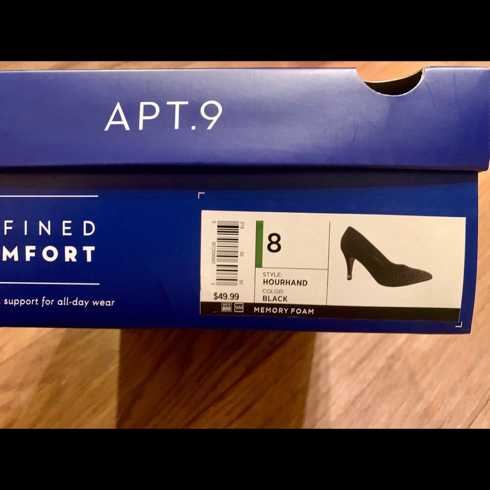 Apt 9 black pumps